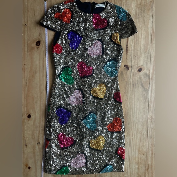 Alice + Olivia Gold Heart Sequin Mini Dress, Size 4, Brand New - Picture 11 of 15